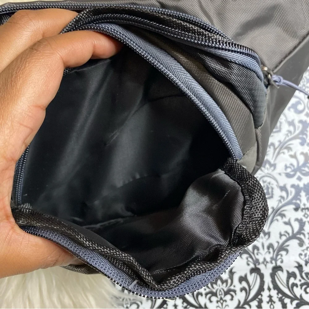NWT : ‘sport’ label sporty casual adjustable multi-pocket fanny pack waist bag - Picture 6 of 10